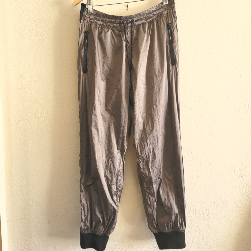 ATHLETA x Allyson Felix, Legend Luxe Track Pant, Black/Dark Purple Grey, Size SP - Picture 6 of 16